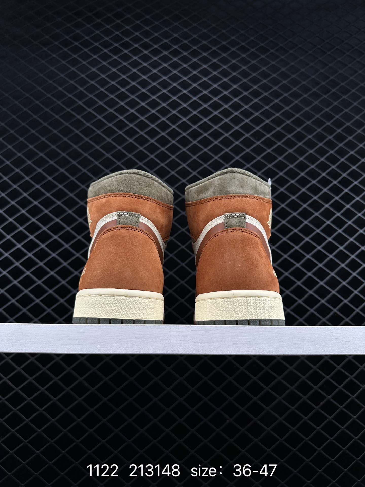 Nike Air Jordan 1 Retro High OG”Black/White“